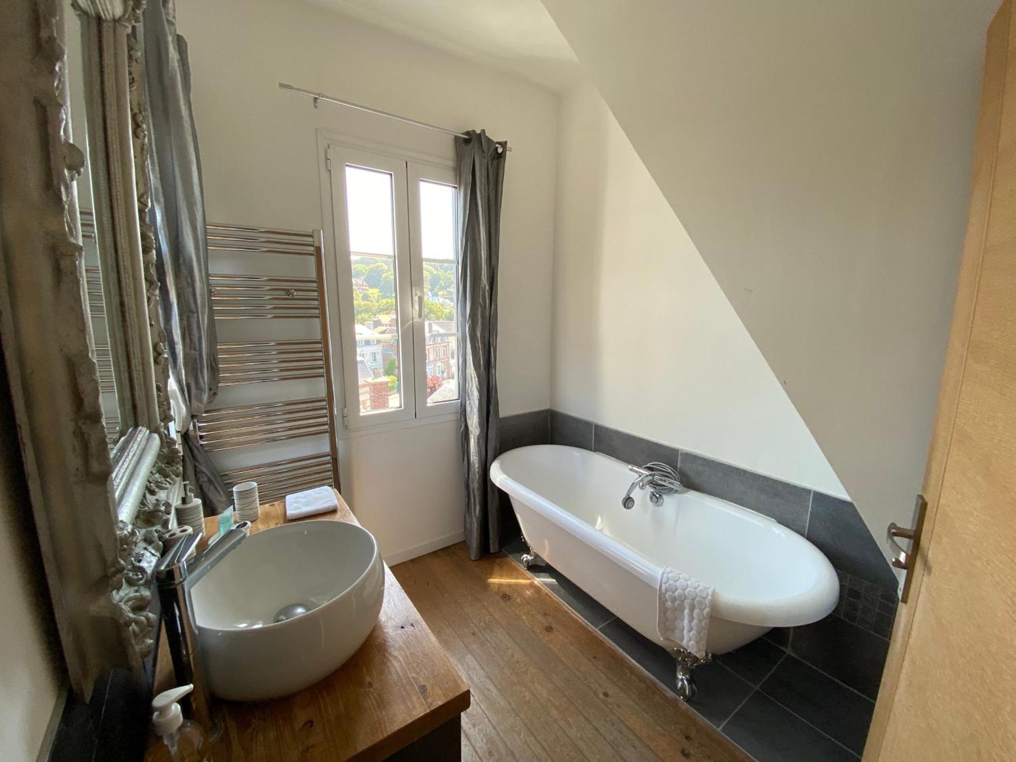 Le Loft Du Clocheton Apartment Etretat Exterior photo